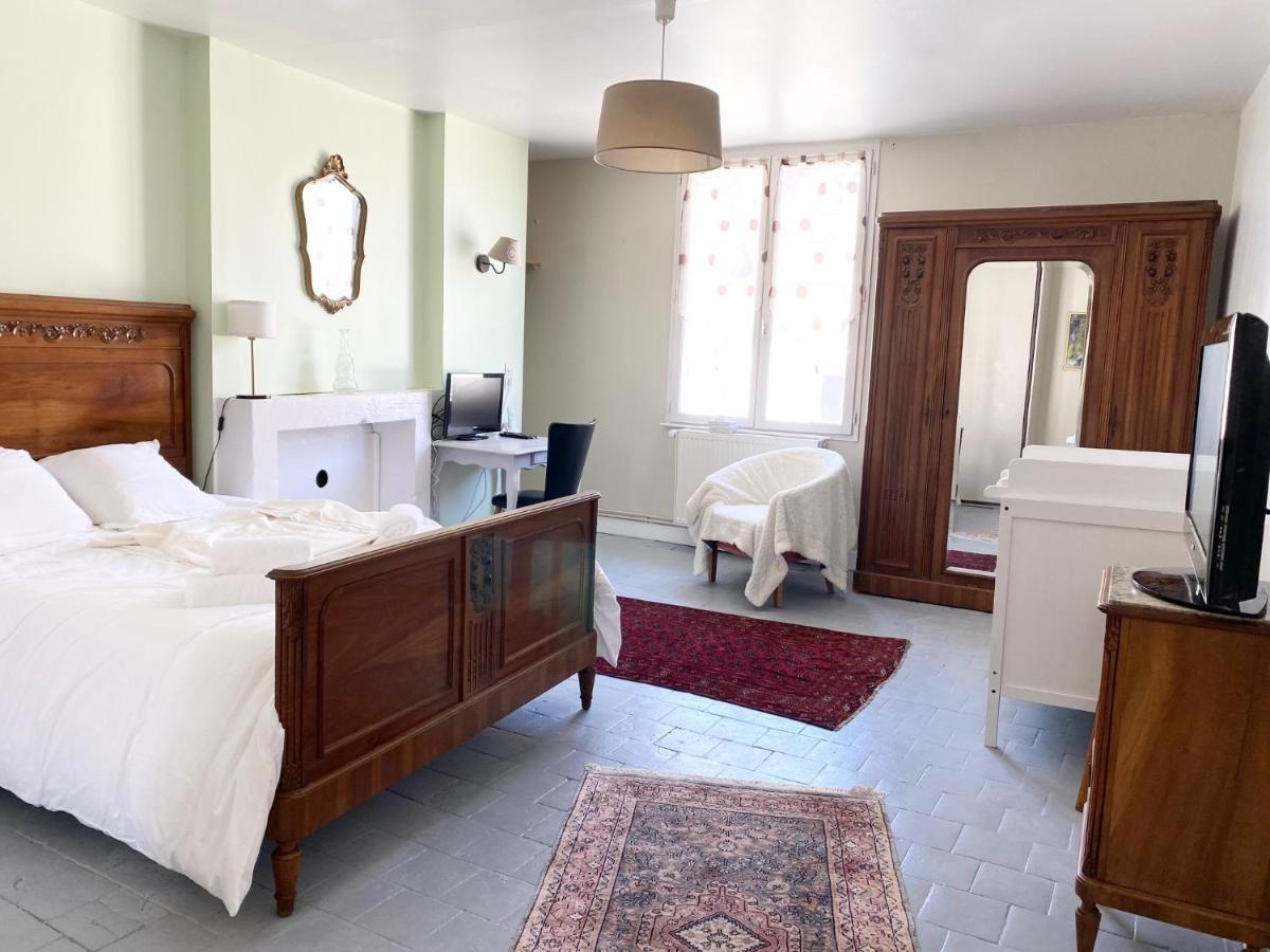 La Maison Des Remparts - Gite 3 Etoiles Pour 8 Pers A โลช ภายนอก รูปภาพ